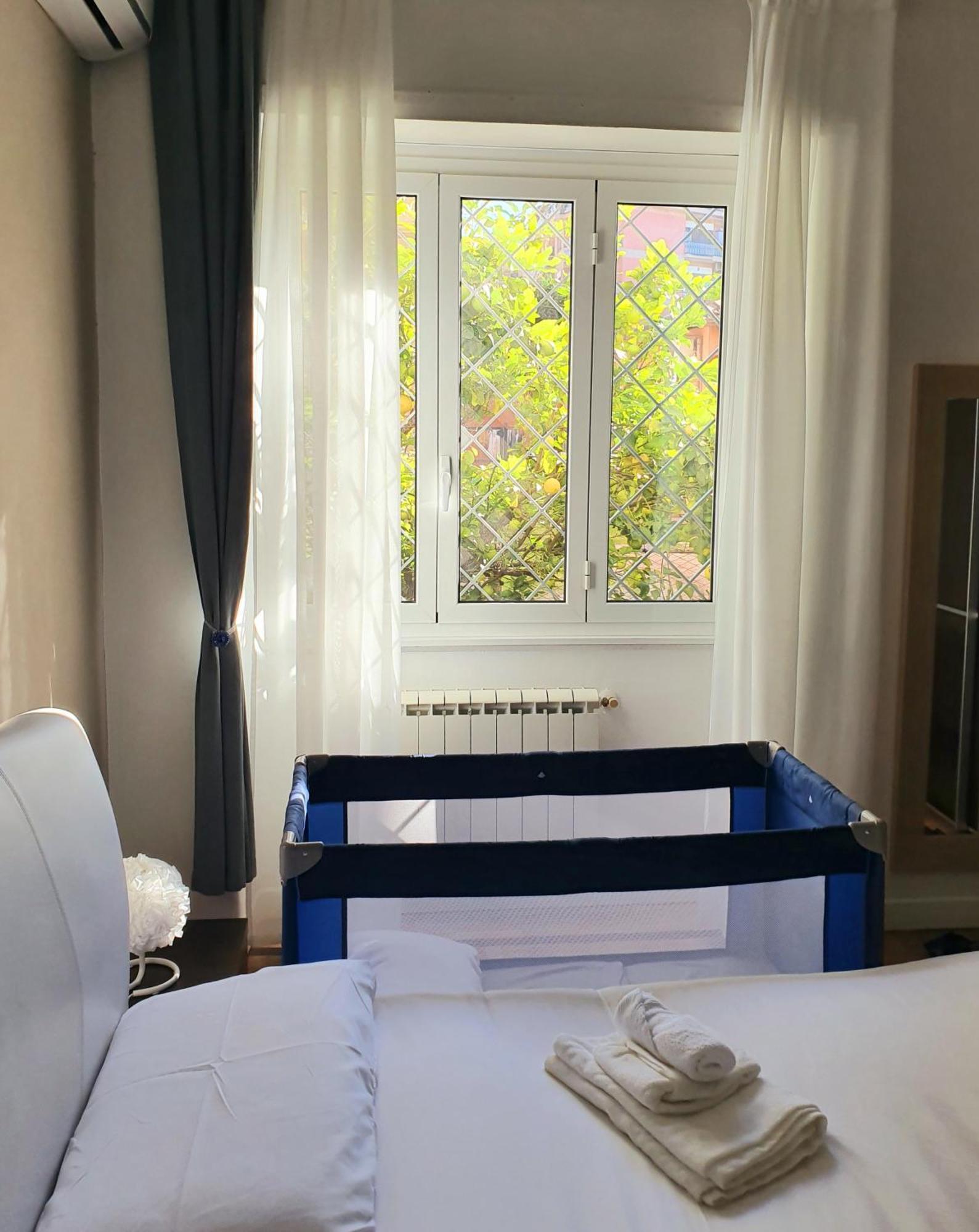 Lemon Sunshine Apartment Ciampino Exterior photo